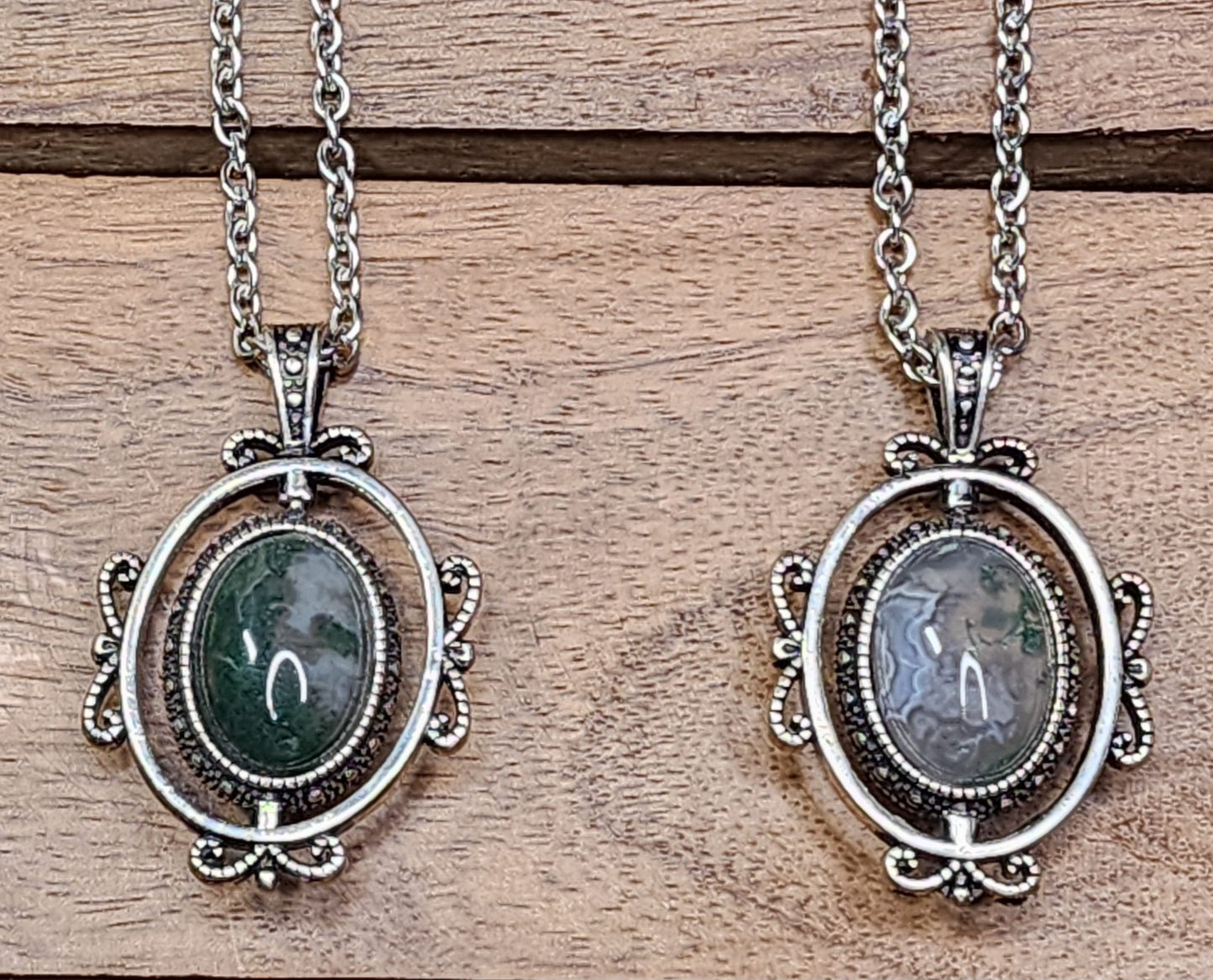 The Sabrina Spinner Necklace w/ Moss Agate