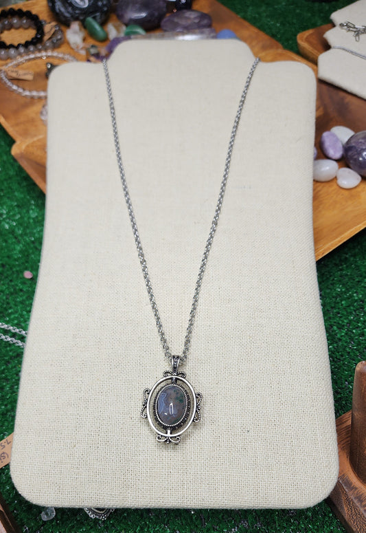 The Sabrina Spinner Necklace w/ Moss Agate