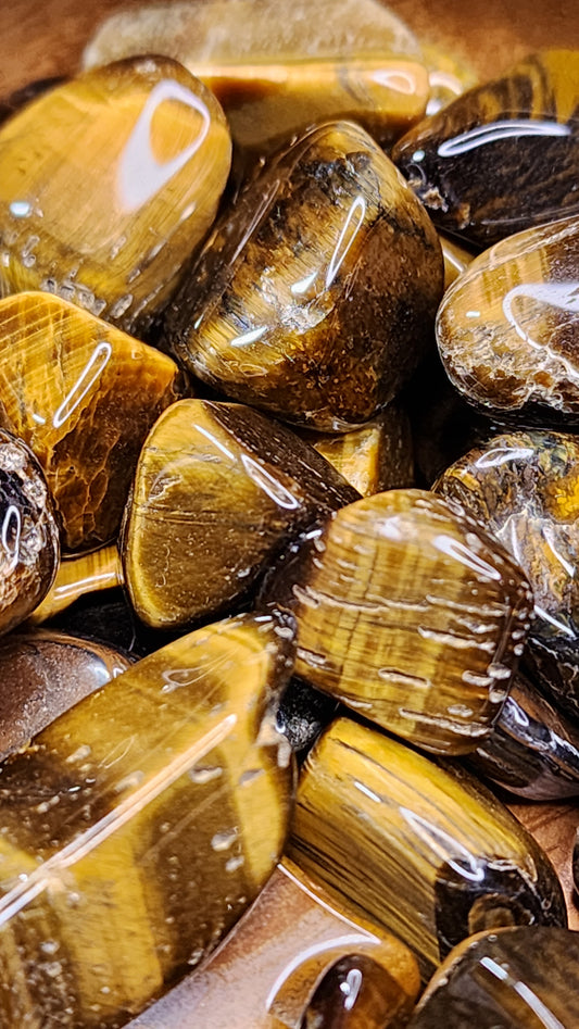 Tiger's Eye Tumbles