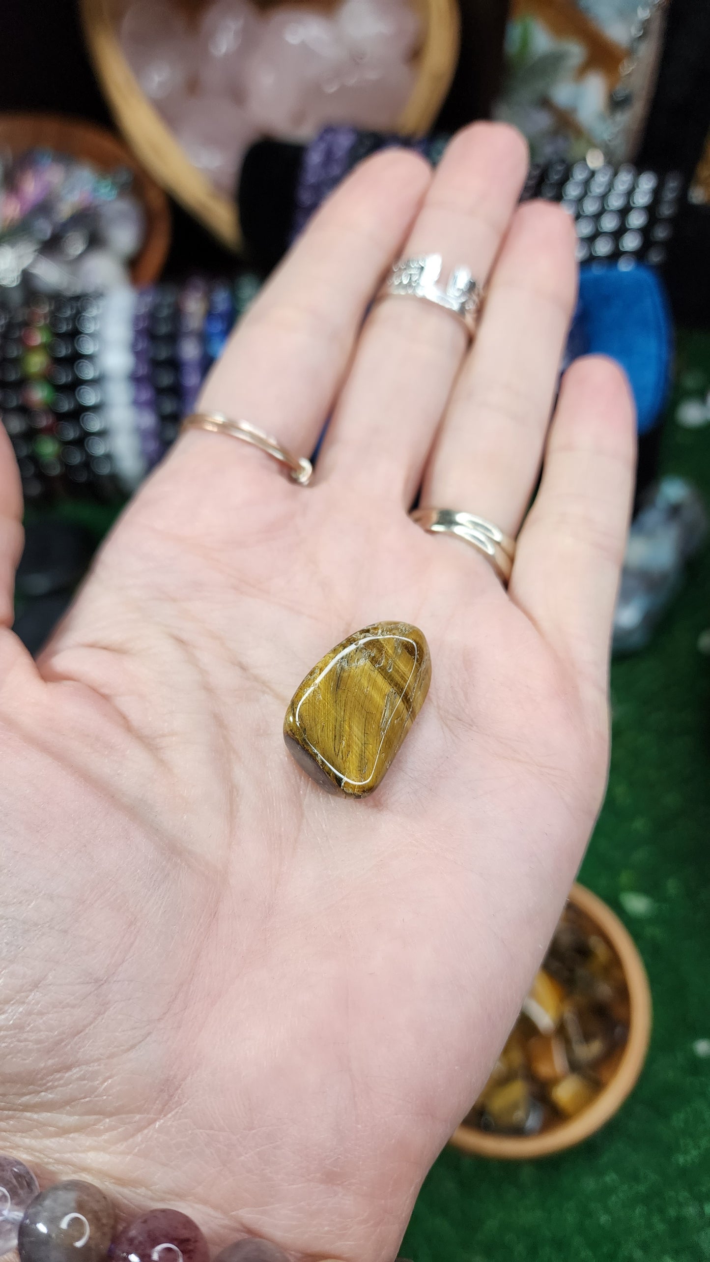 Tiger's Eye Tumbles