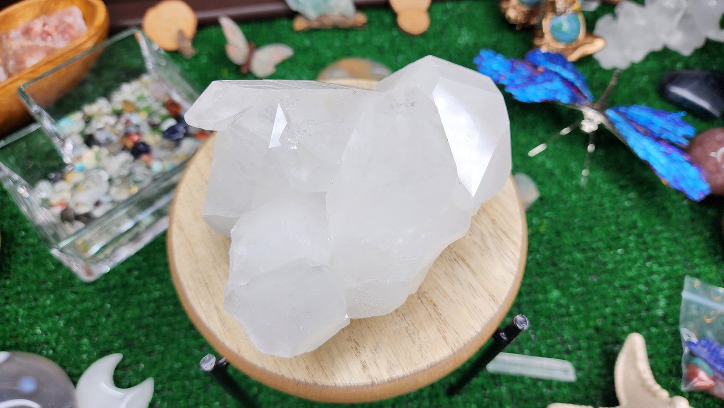 Quartz Cluster