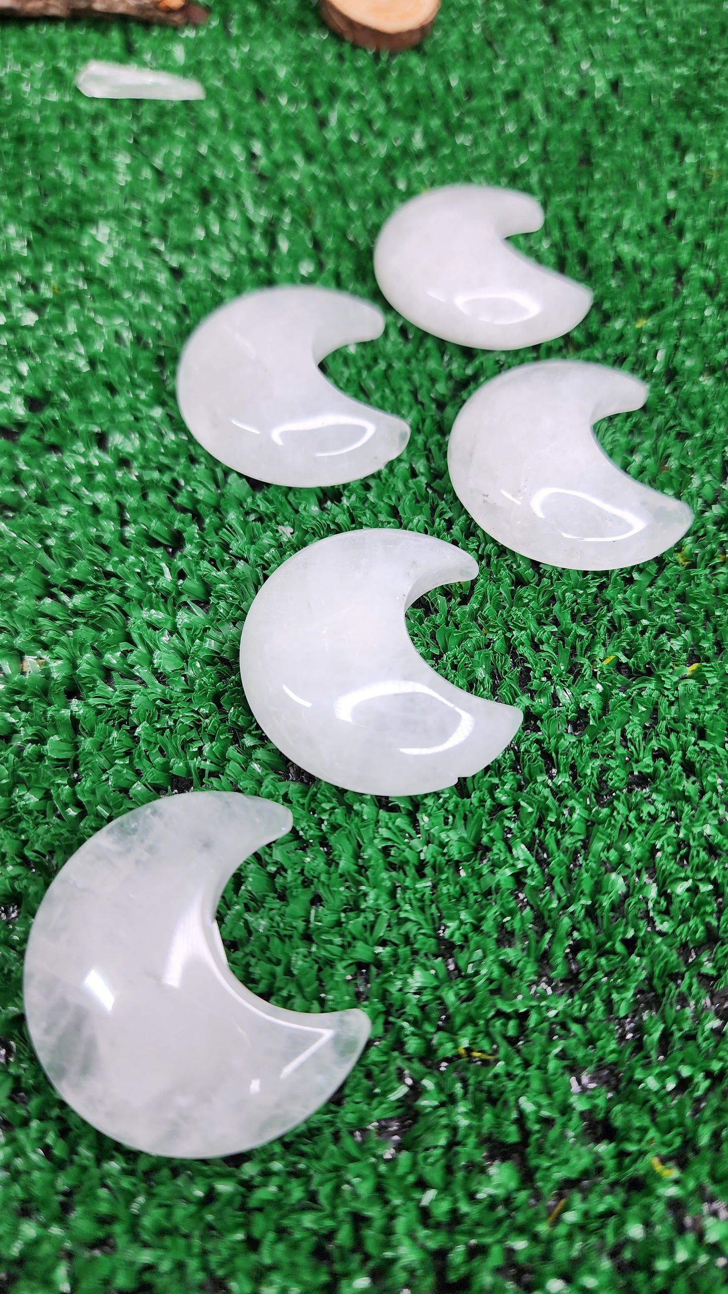 Quartz Crescent Moons 🌙
