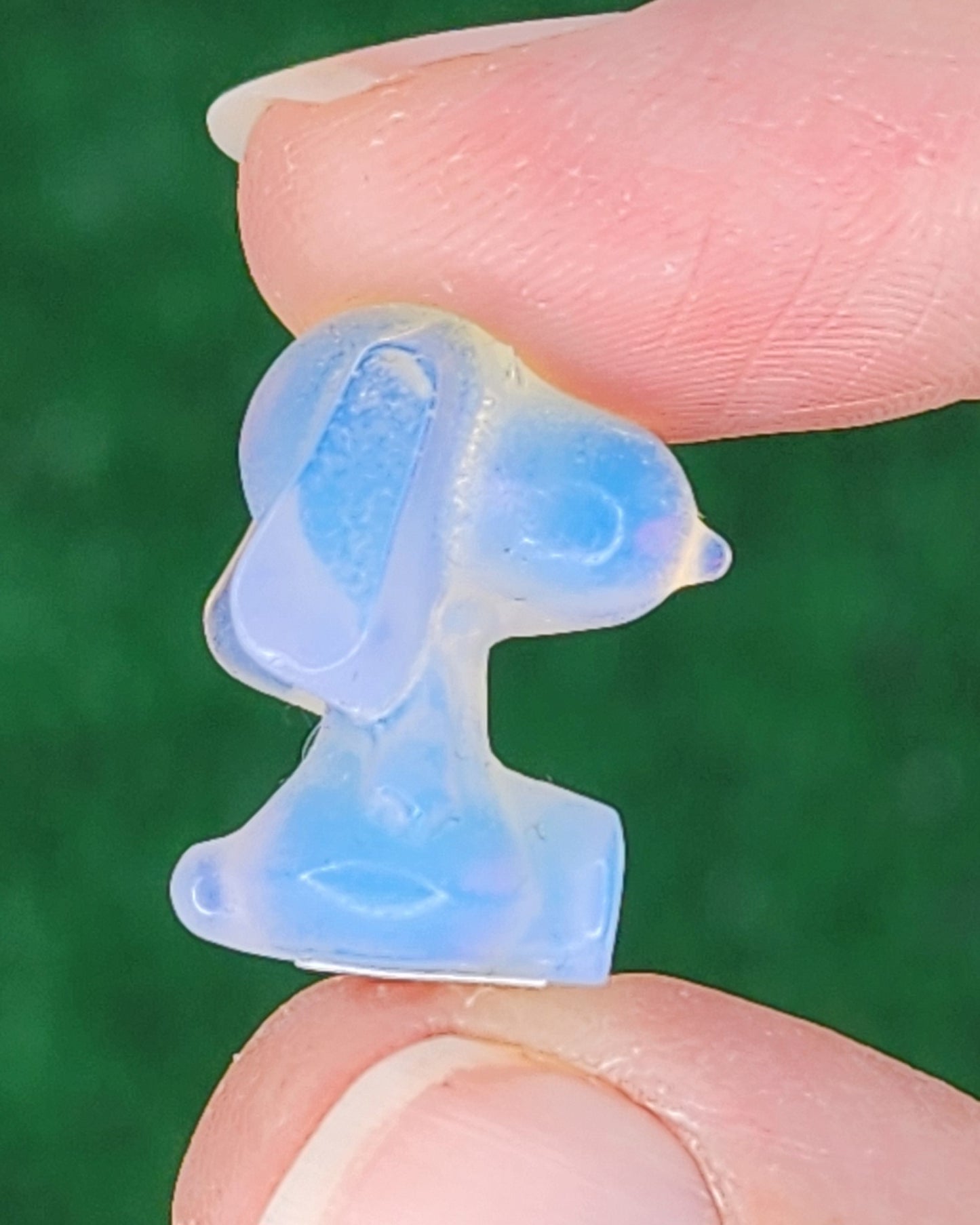 Mini Opalite Snoopy Carvings 🤍