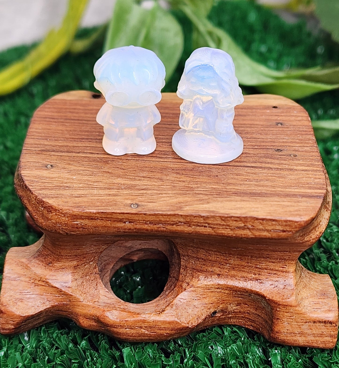 Mini Opalite Harry Potter and Hermione Granger Carvings