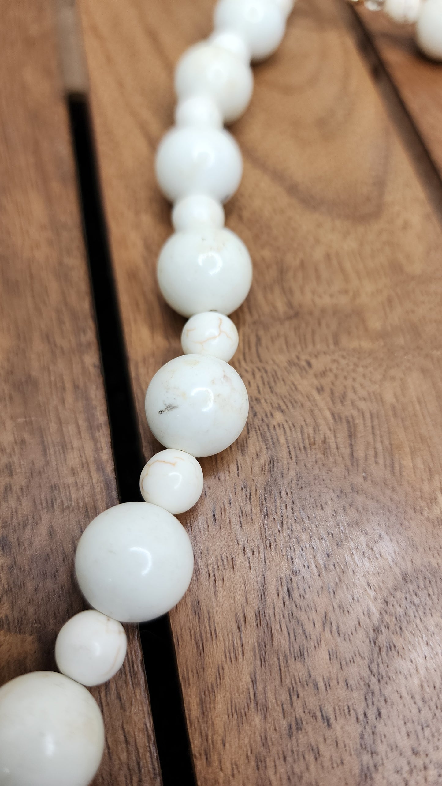 Magnesite Necklace 🤍