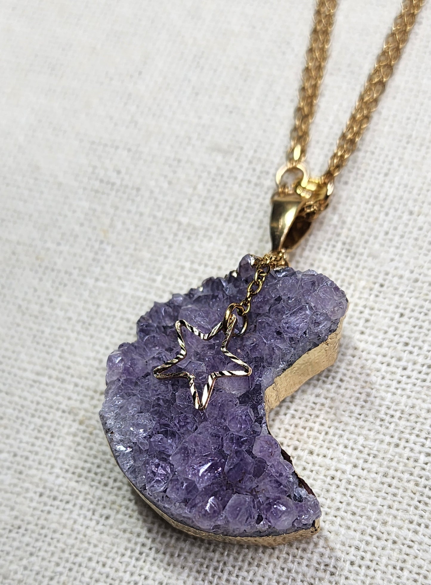 The Gardenia Style Necklace with Amethyst Crescent Moon