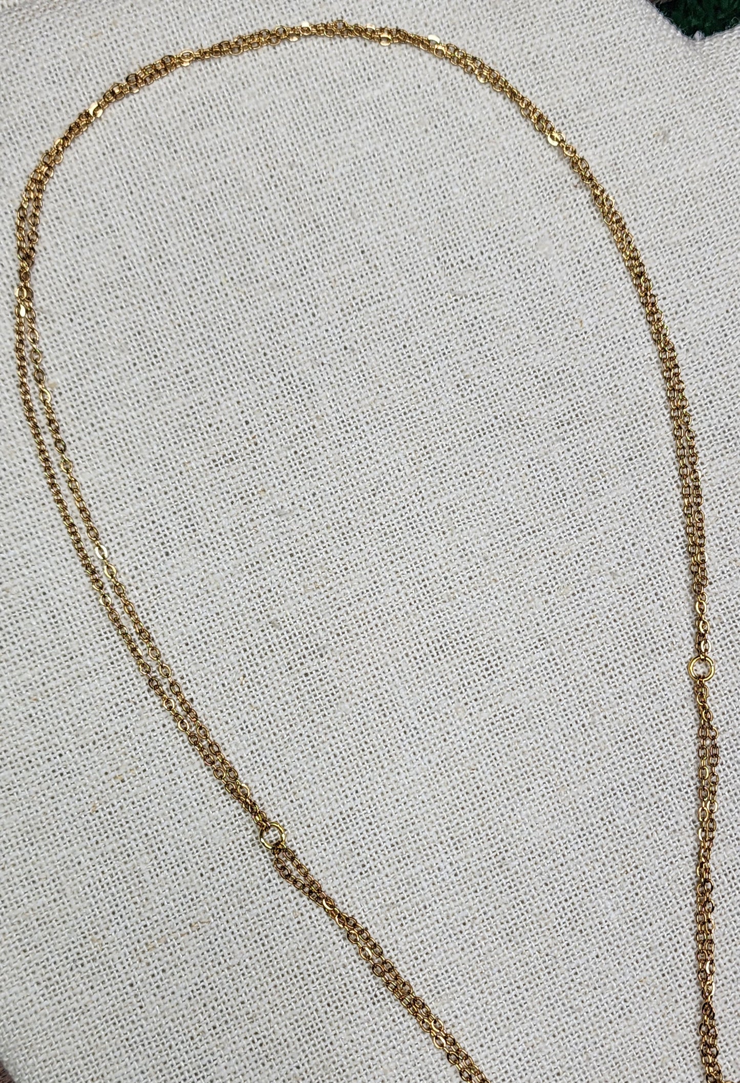 The Gardenia Style Necklace with Amethyst Crescent Moon