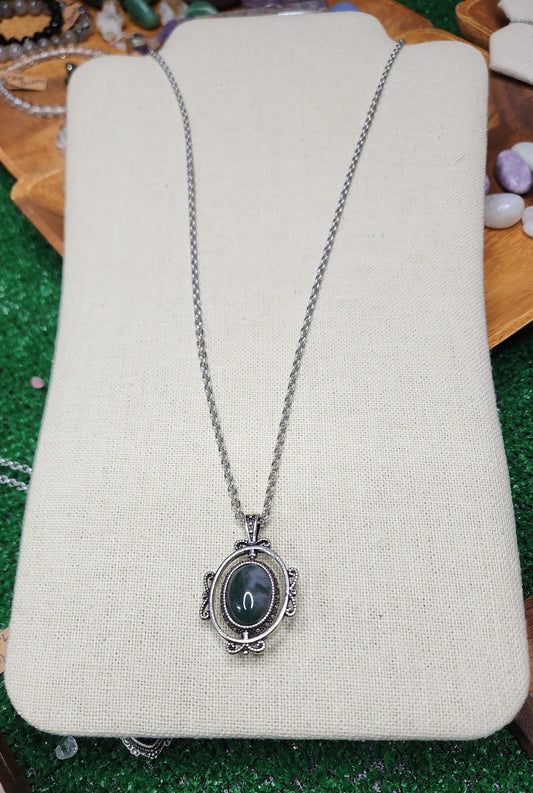 The Sabrina Spinner Necklace w/ Moss Agate