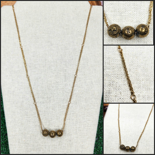 The Gardenia Style Necklace with Golden Druzy Agate