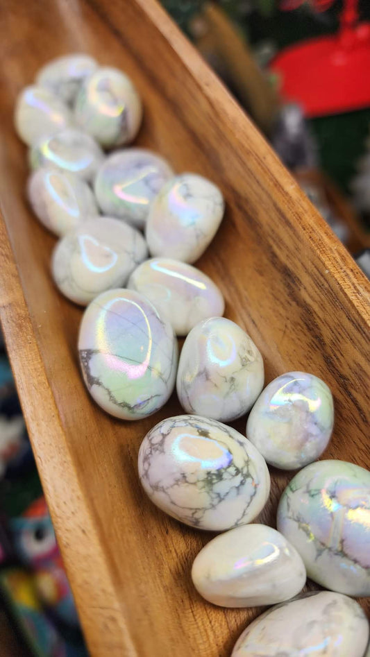Aura Howlite Tumbles 💫