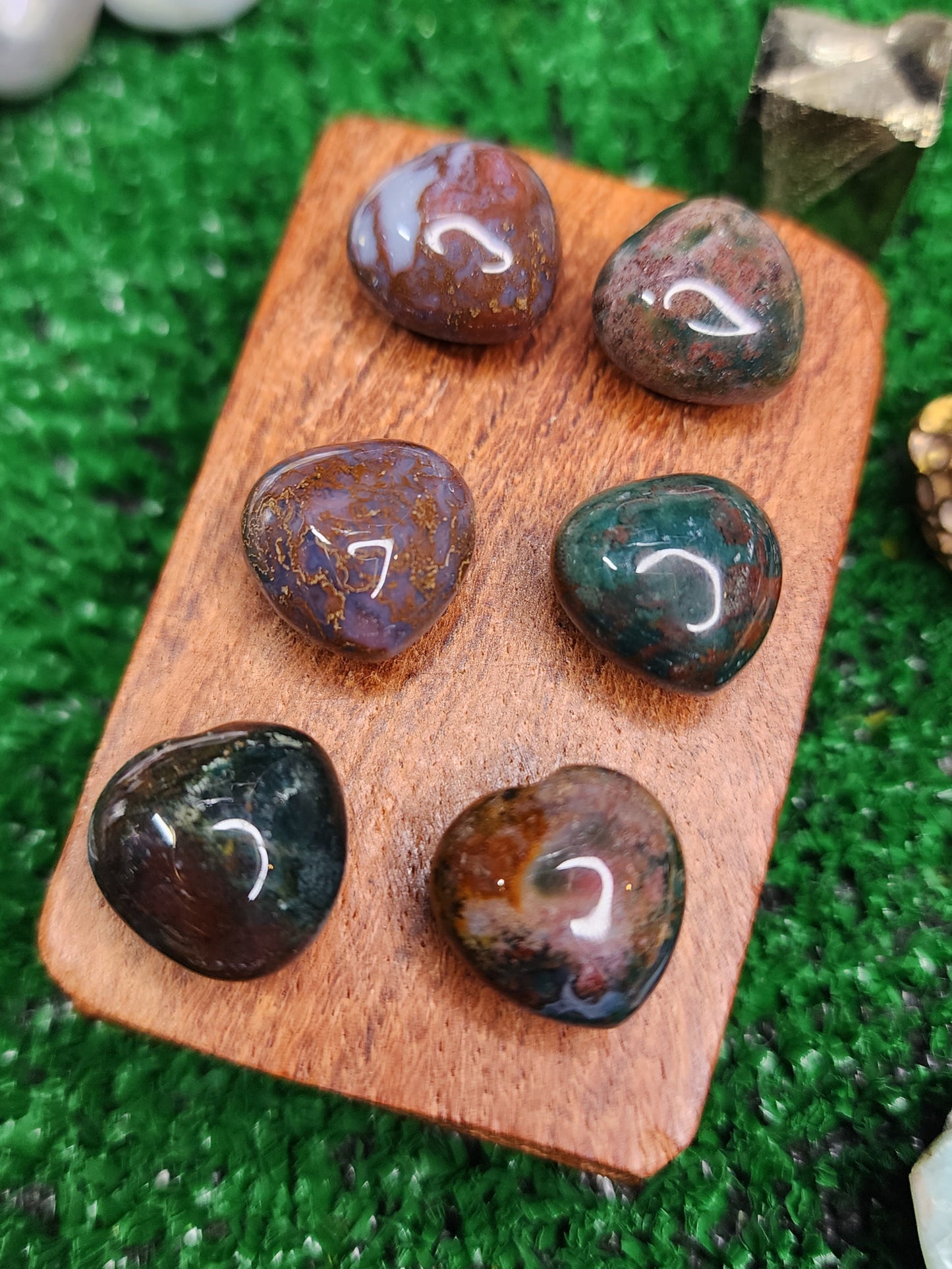 Mini Crystal Hearts 💜