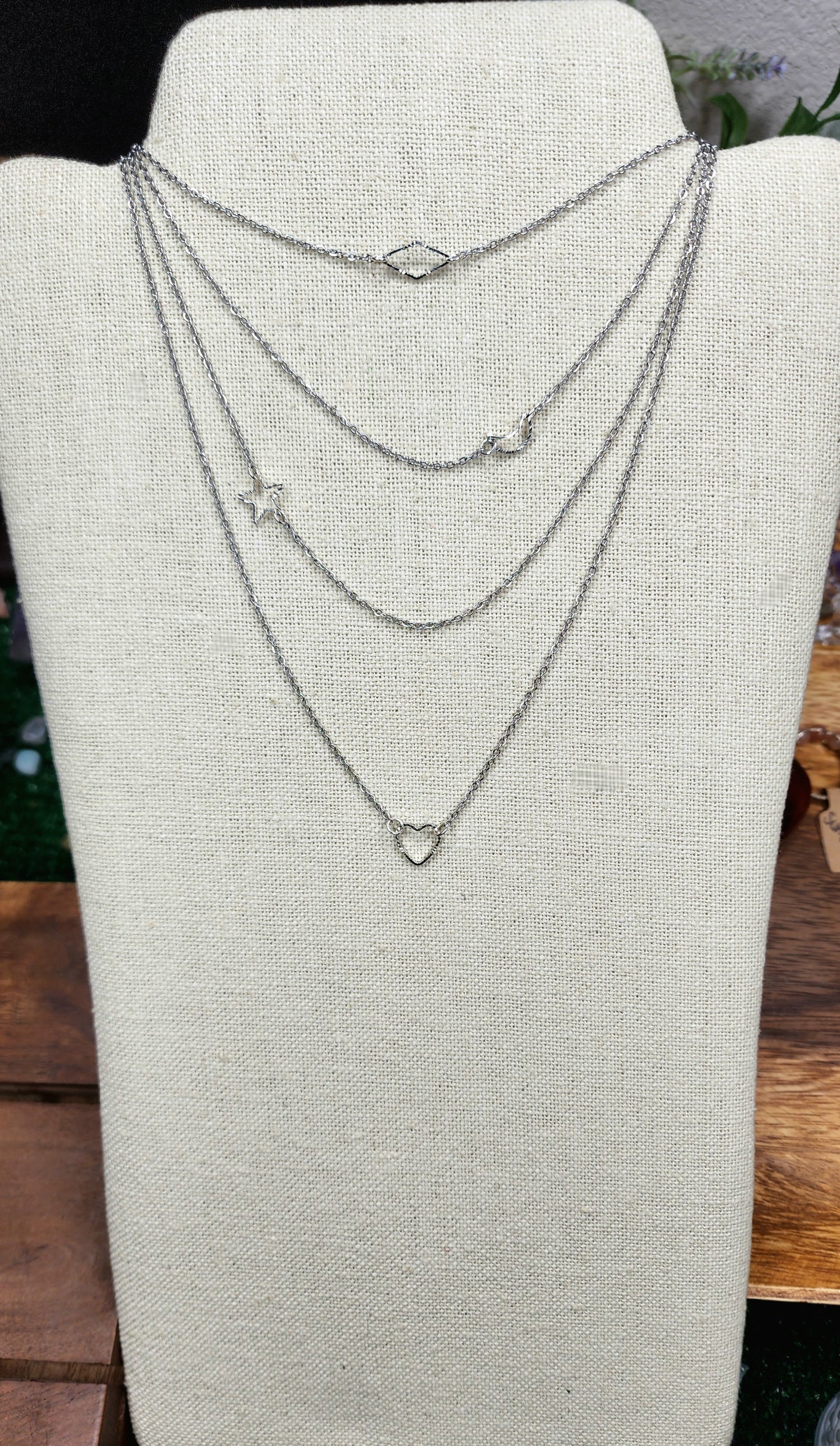 The Audrey Style Necklace