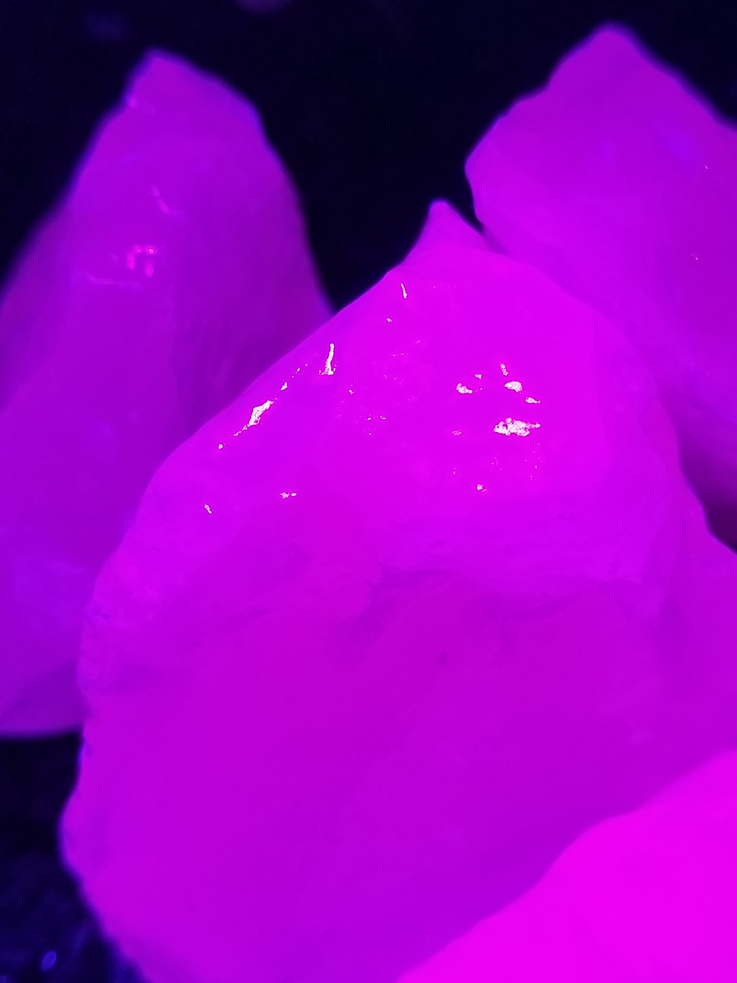 Mangano Calcite Chunks