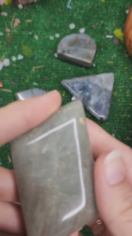Labradorite Free Form (15A)