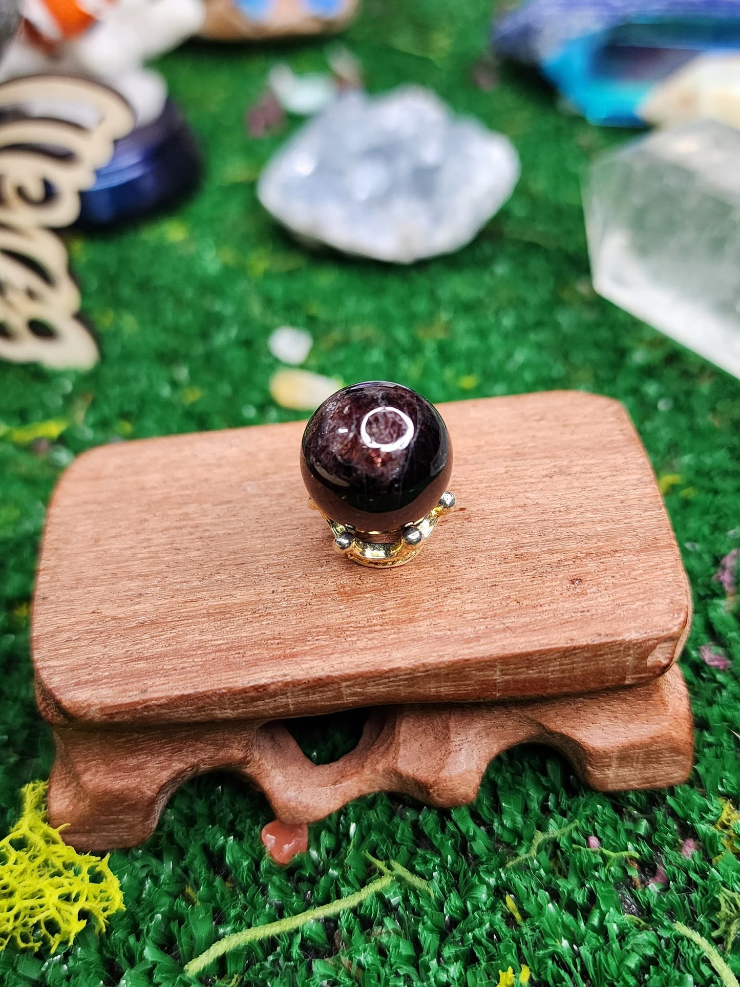 Small Star Garnet Spheres