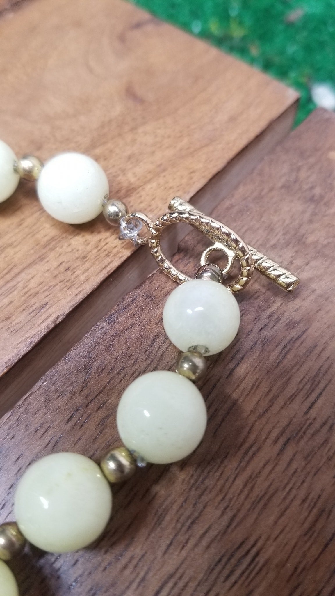 Light Green Ombre Agate Beaded Necklace