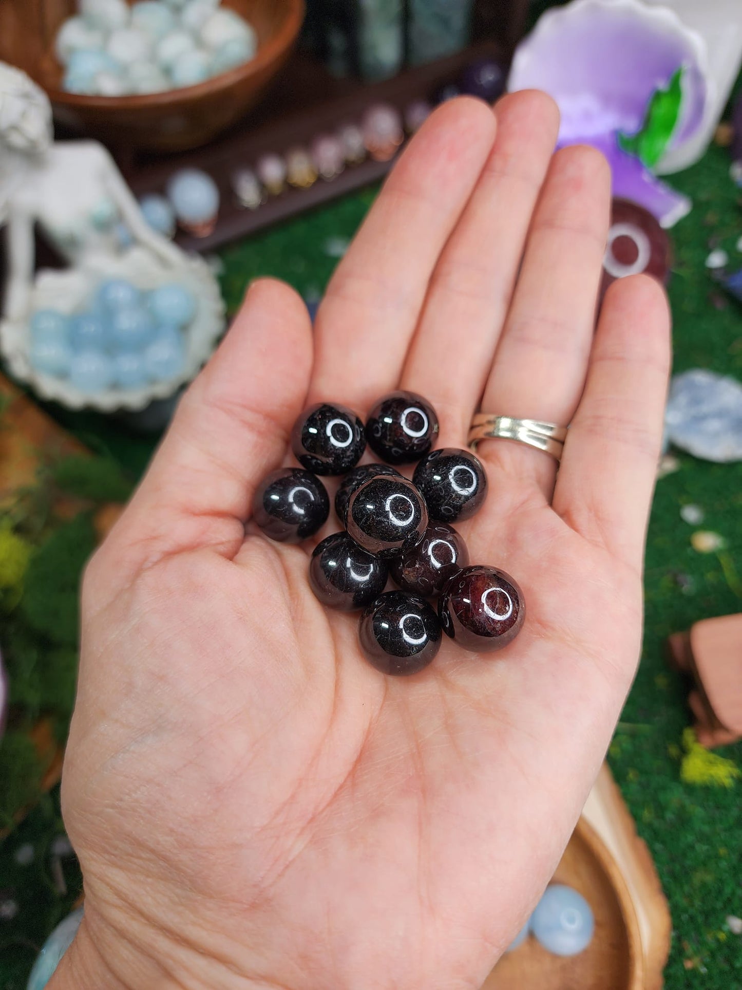 Small Star Garnet Spheres