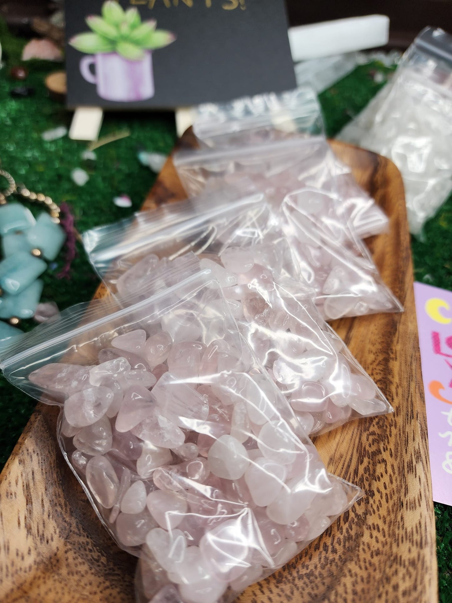 Rose Quartz Love for your plants!! 🌱🌿