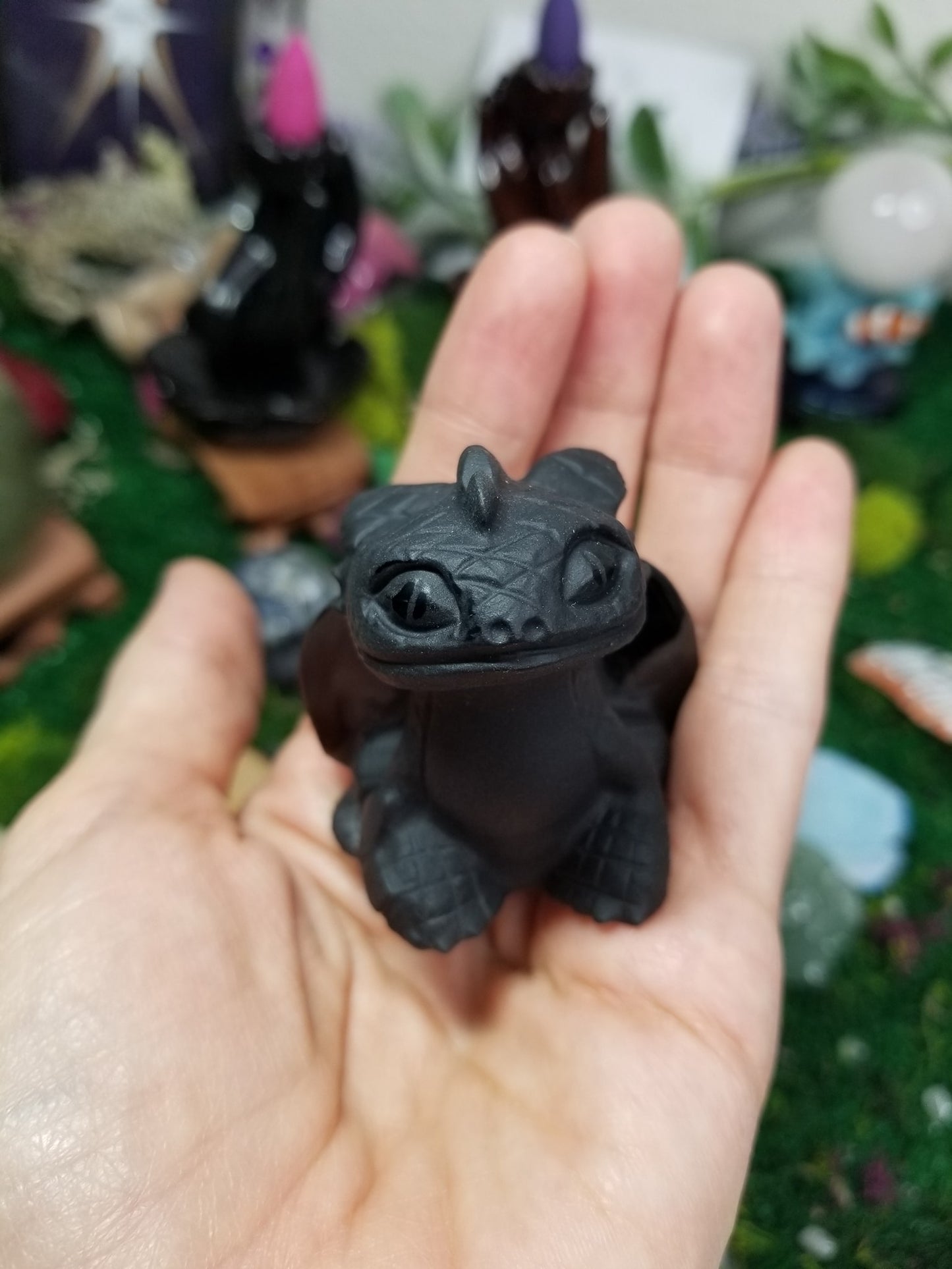 Black Obsidian Toothless Carvings