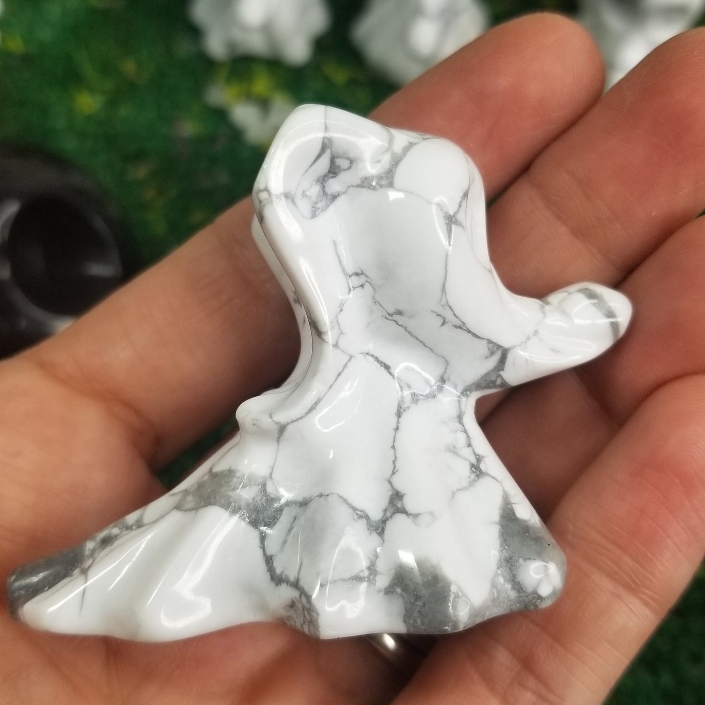Howlite Zero Ghost Dog Carvings