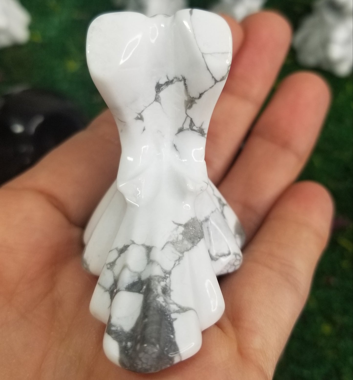 Howlite Zero Ghost Dog Carvings